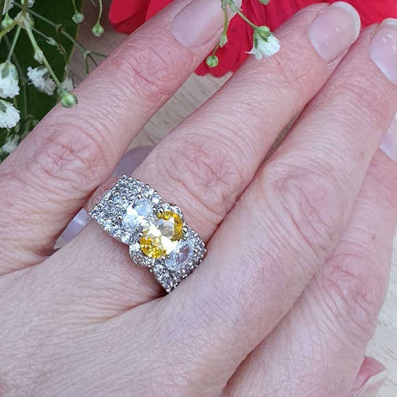 Swarovski Crystal Silver Ring - Picture 6 of 10